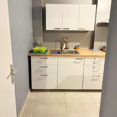 Apartment Superbe Aeroport Et Gare Charleroi